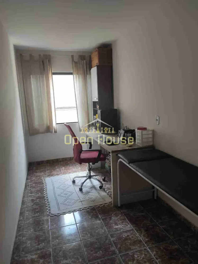 Casa, 4 quartos, 225 m² - Foto 19