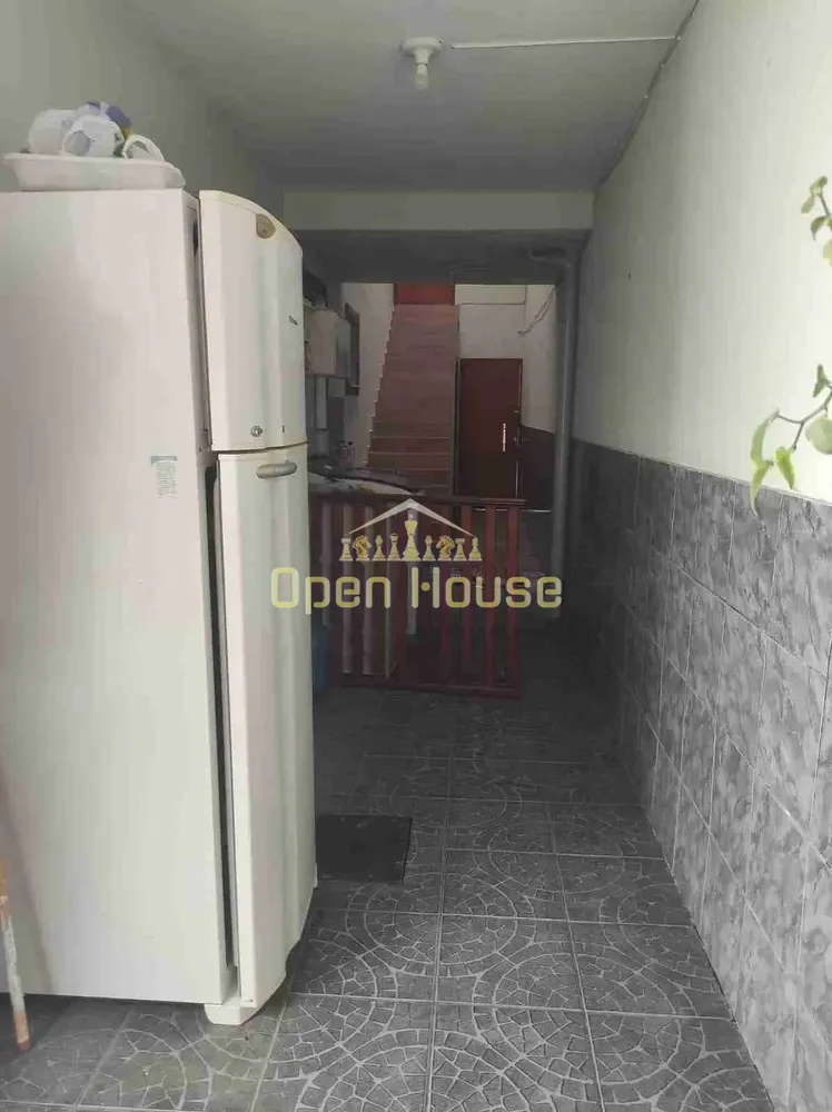 Casa, 4 quartos, 225 m² - Foto 9