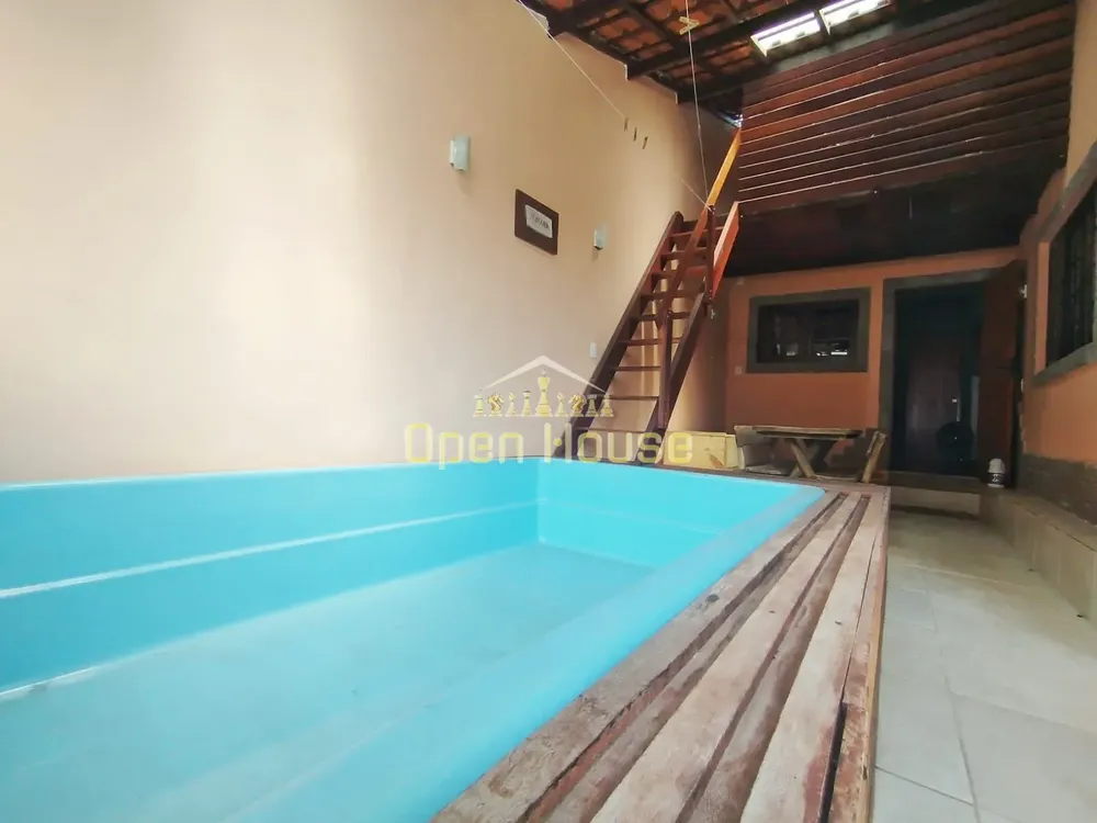 Casa, 6 quartos, 276 m² - Foto 2