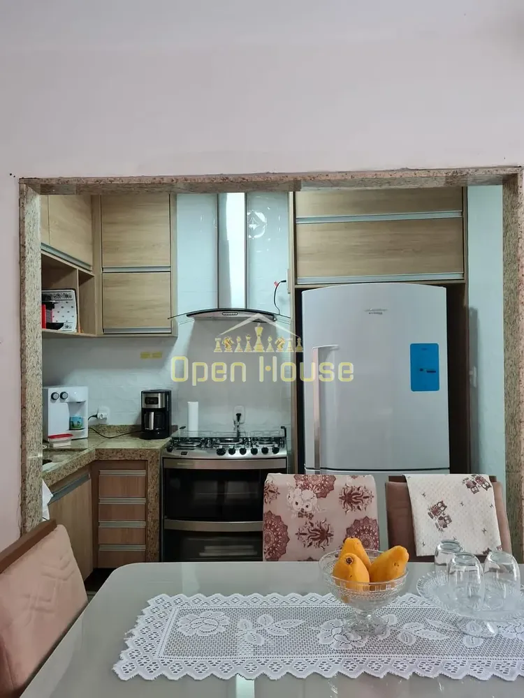 Casa, 3 quartos, 240 m² - Foto 1