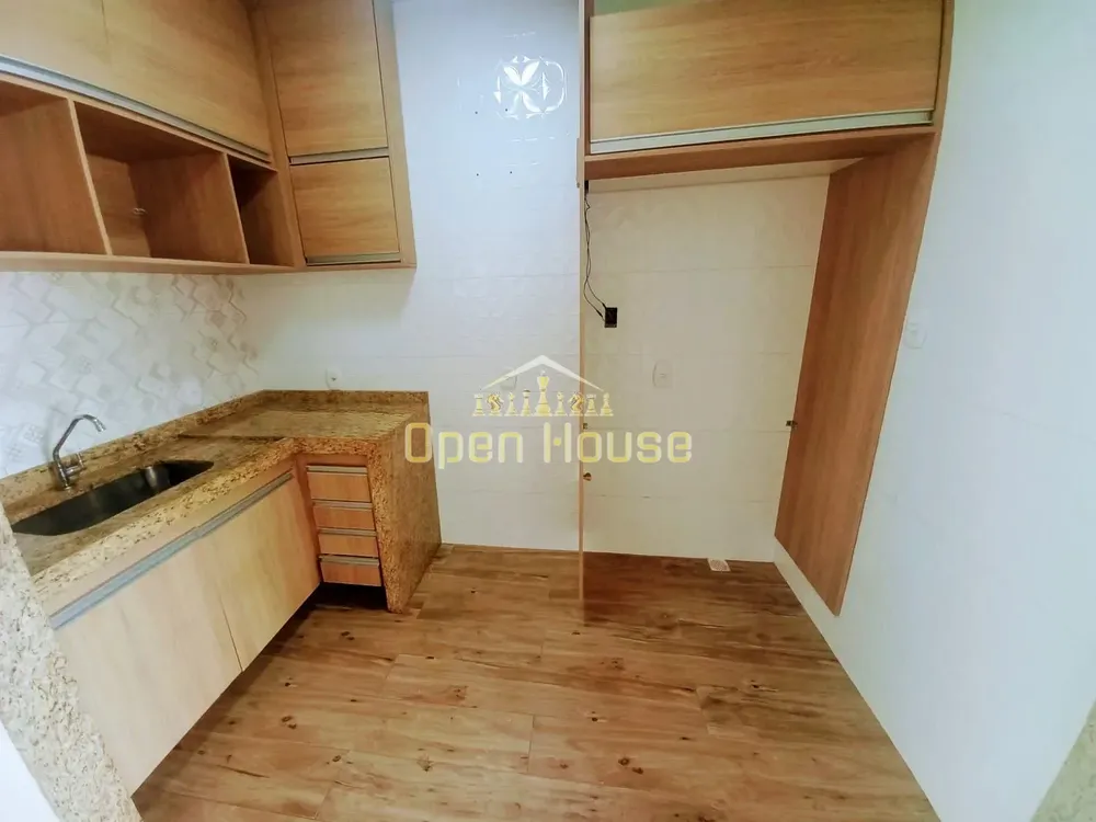 Casa, 3 quartos, 240 m² - Foto 2