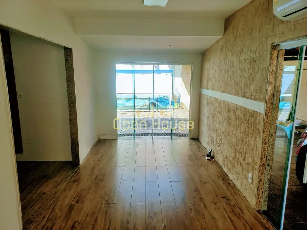 Casa, 3 quartos, 240 m² - Foto 3