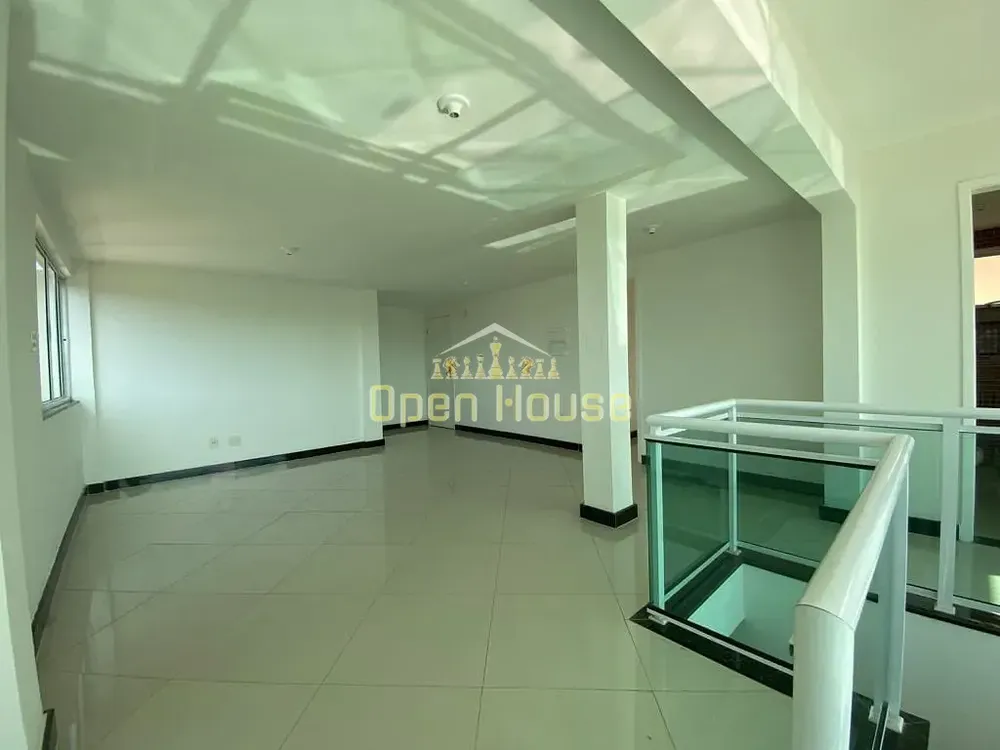 Cobertura, 3 quartos, 141 m² - Foto 3