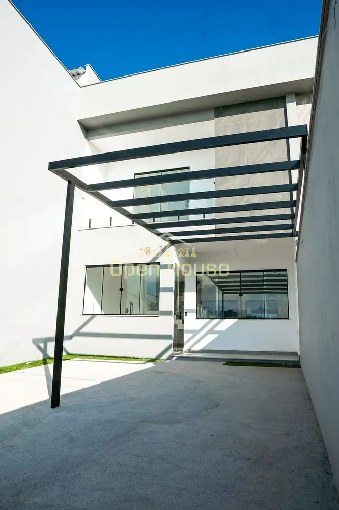 Casa, 3 quartos, 152 m² - Foto 1