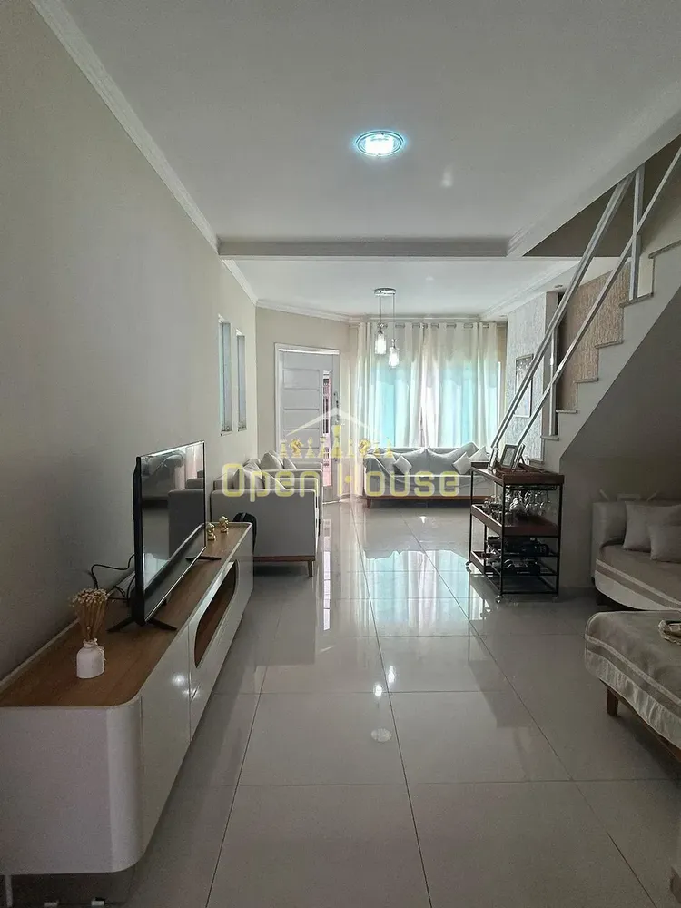 Casa, 3 quartos, 158 m² - Foto 2