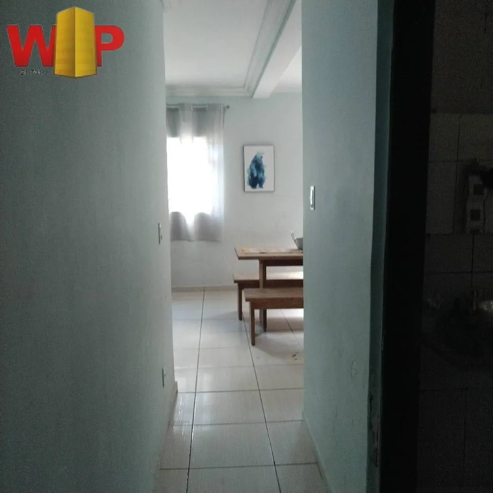 Casa, 5 quartos, 147 m² - Foto 1