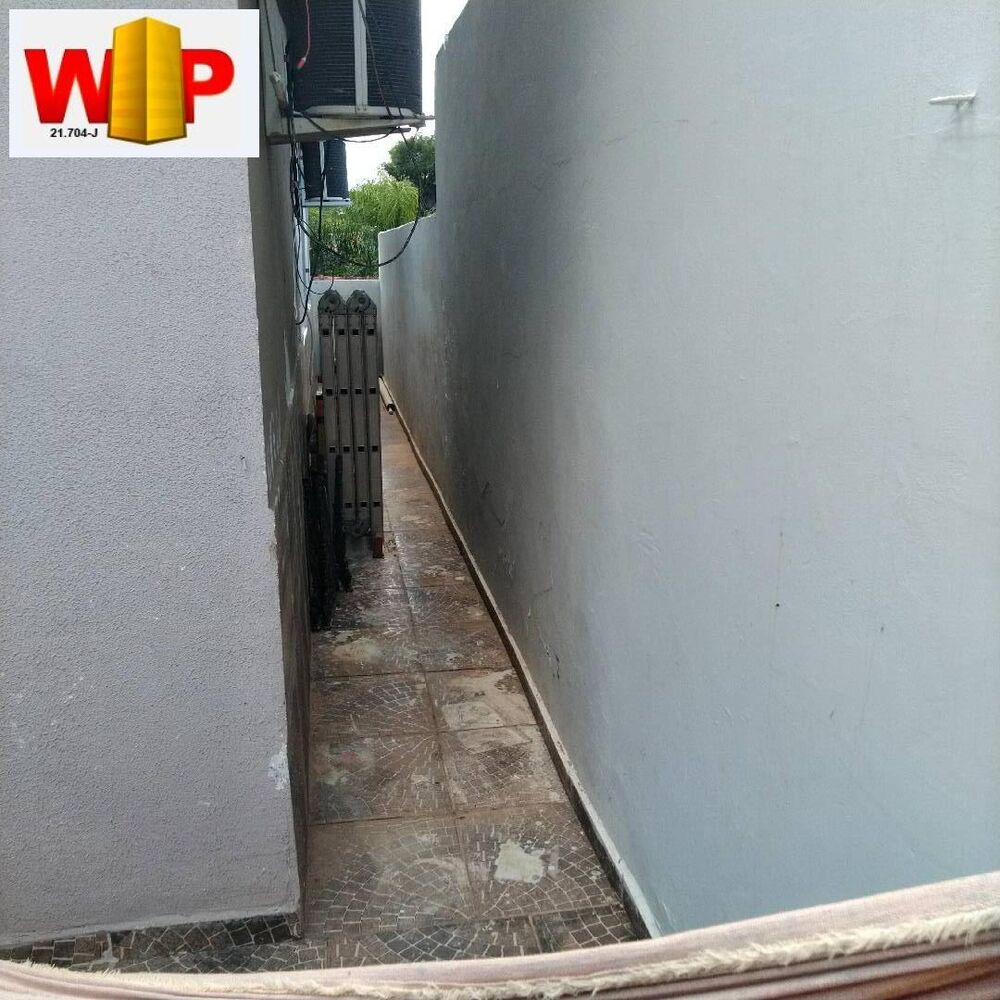Casa à venda com 5 quartos, 147m² - Foto 4