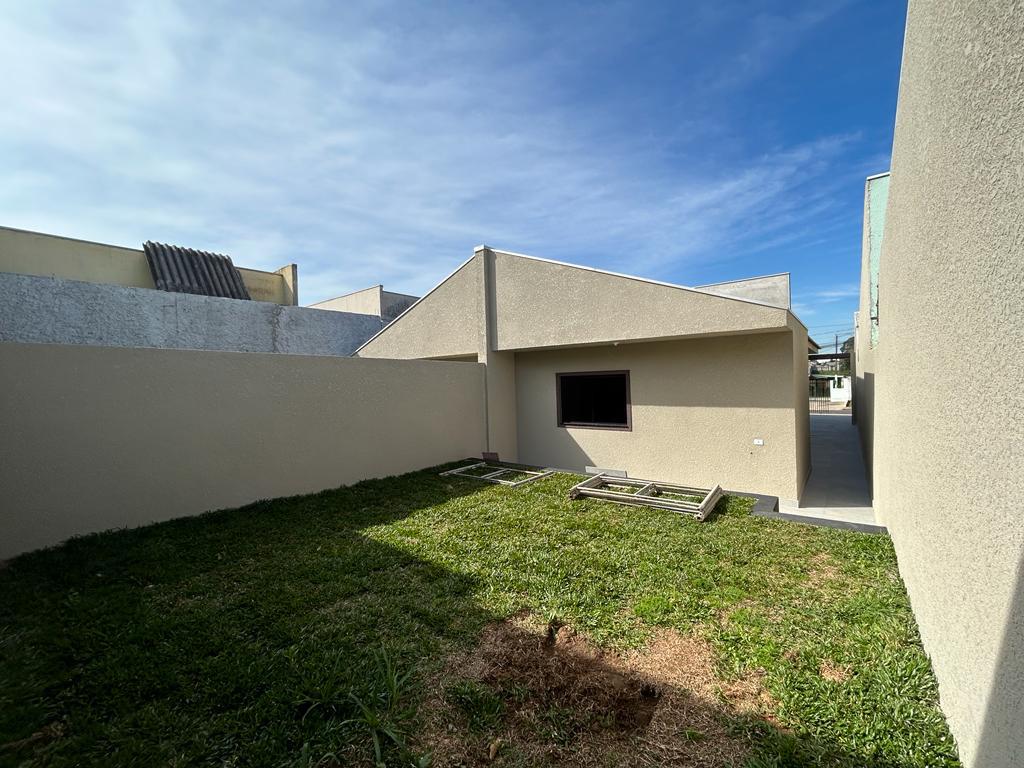 Casa à venda com 3 quartos, 70m² - Foto 9