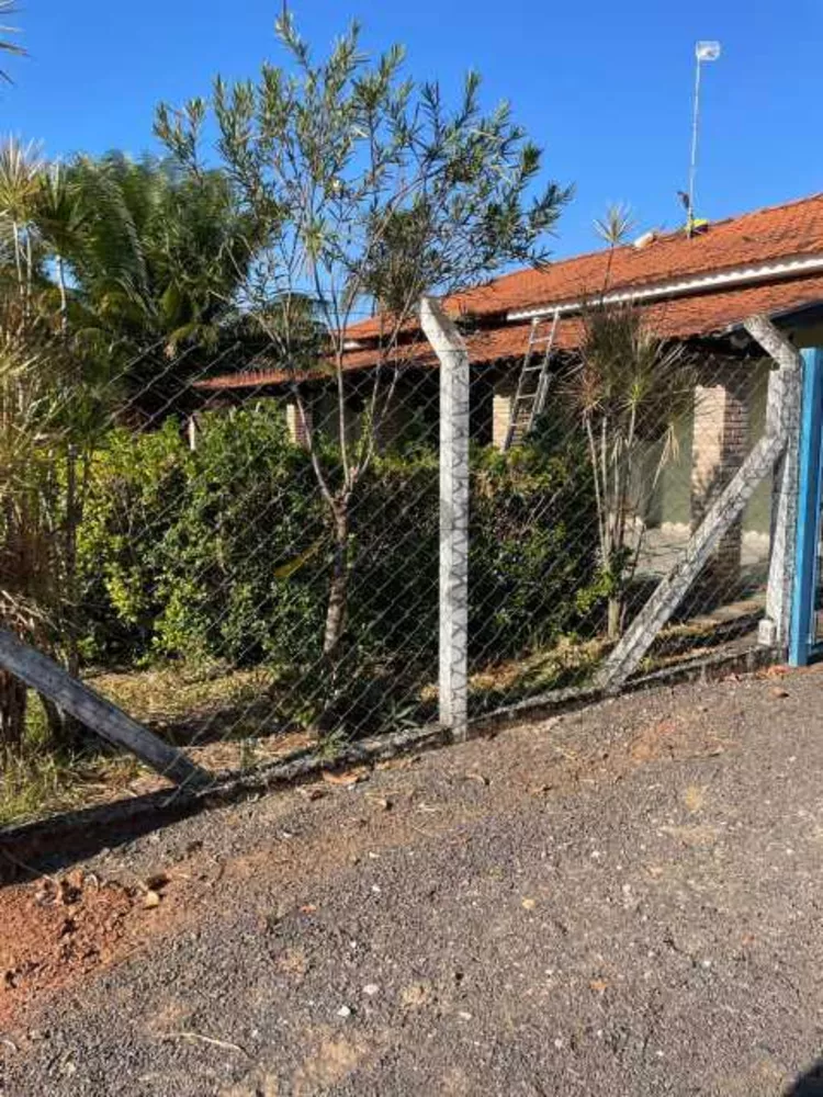 Chácara à venda com 3 quartos, 24000m² - Foto 2