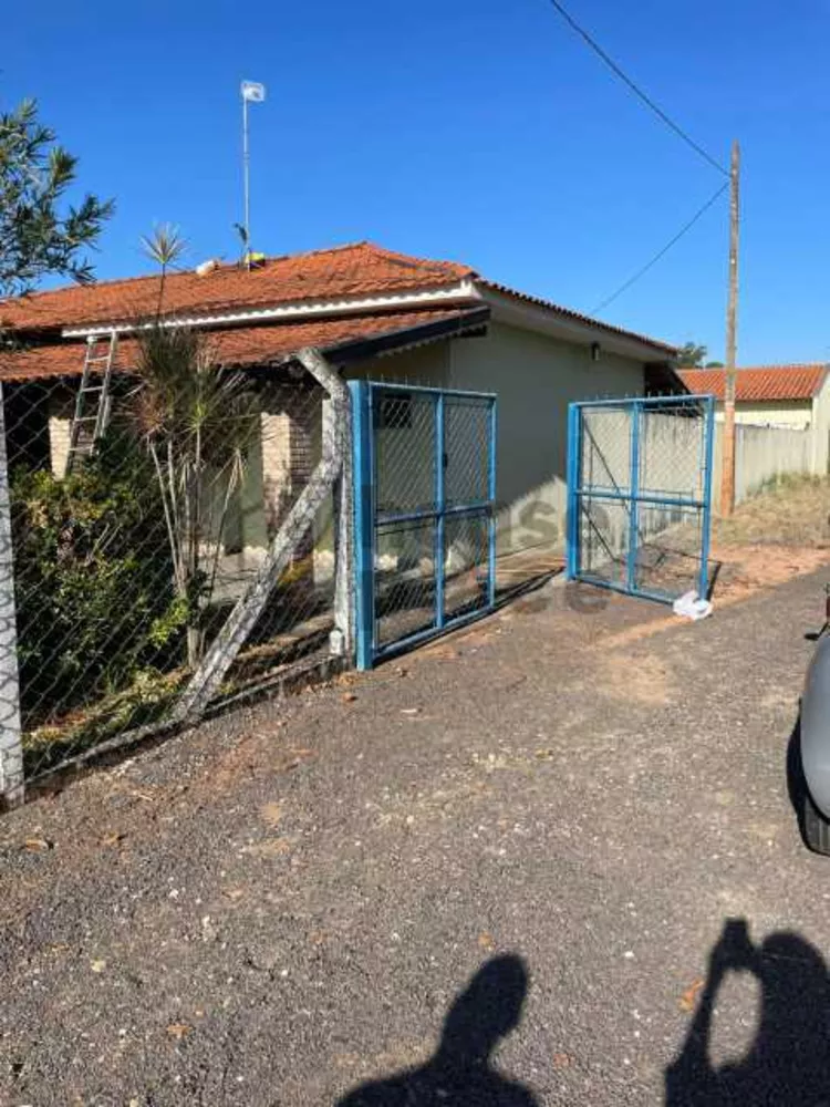 Chácara à venda com 3 quartos, 24000m² - Foto 1