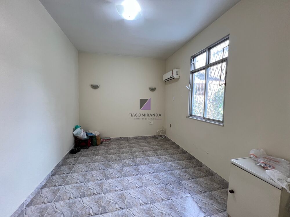 Casa à venda com 3 quartos, 360m² - Foto 8