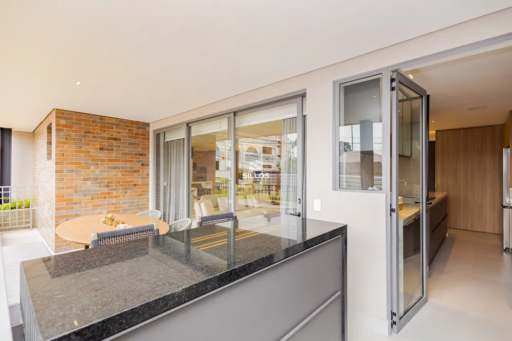 Apartamento, 3 quartos, 133 m² - Foto 2