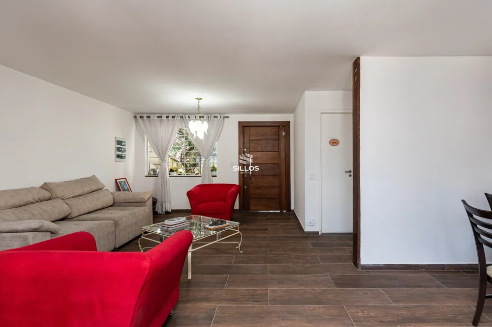 Casa, 5 quartos, 222 m² - Foto 1