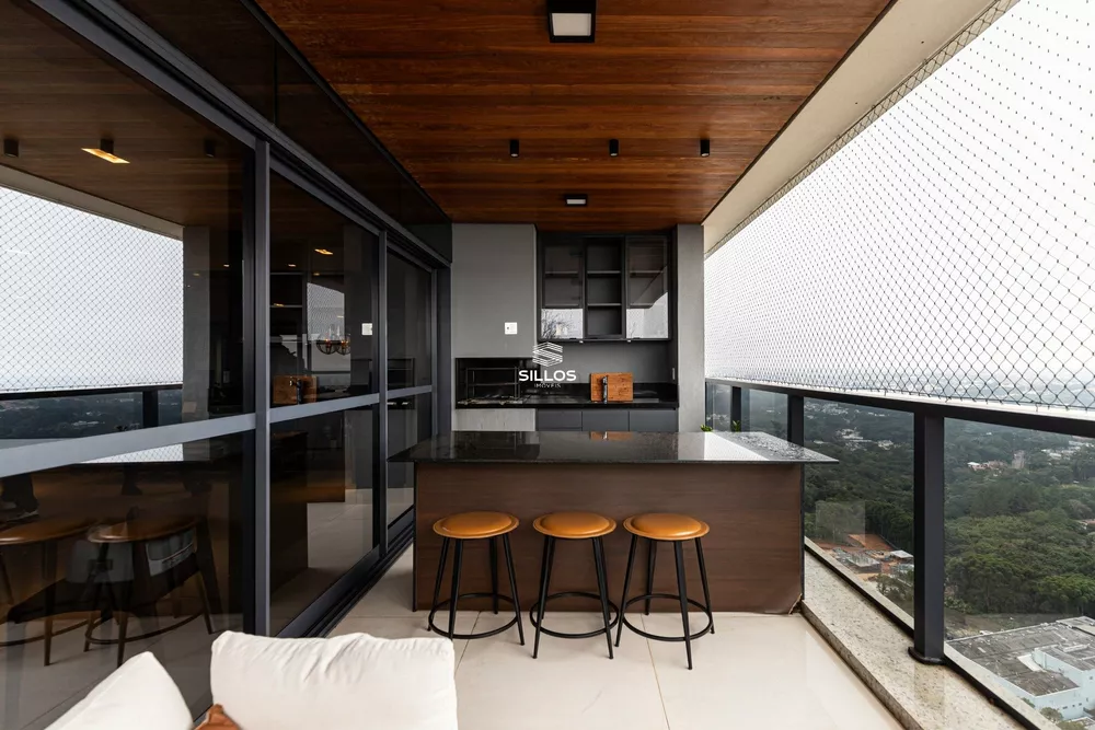 Apartamento, 3 quartos, 272 m² - Foto 2