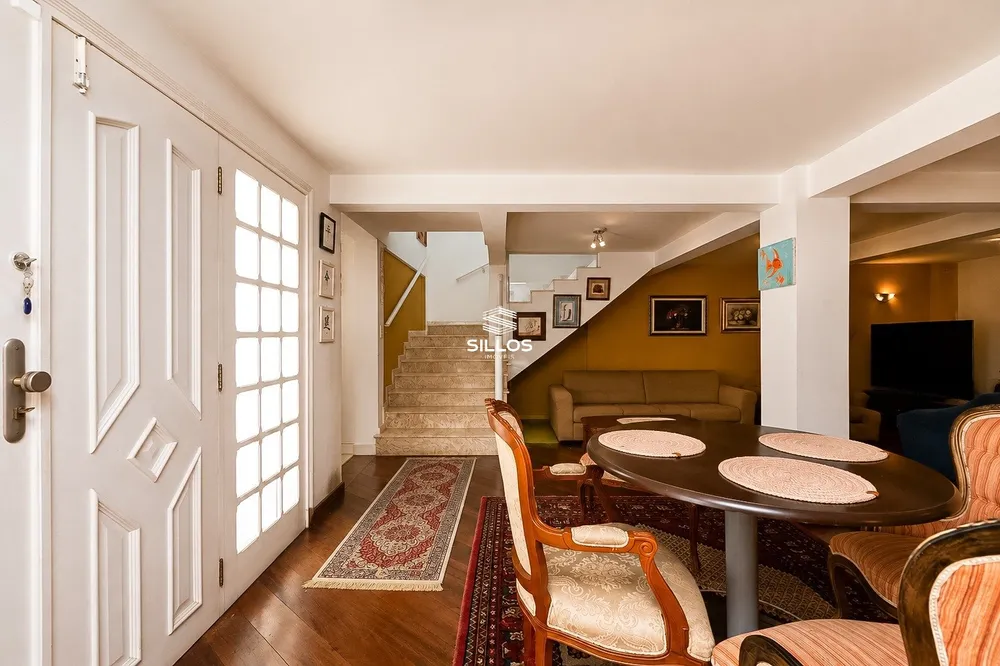 Casa, 3 quartos, 300 m² - Foto 2
