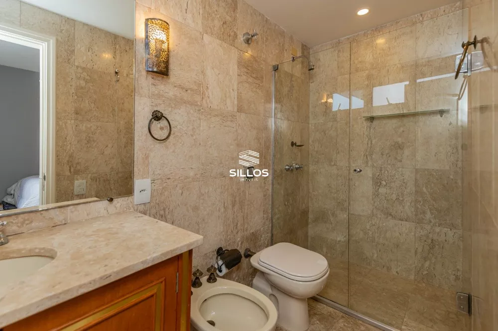 Apartamento, 3 quartos, 256 m² - Foto 1