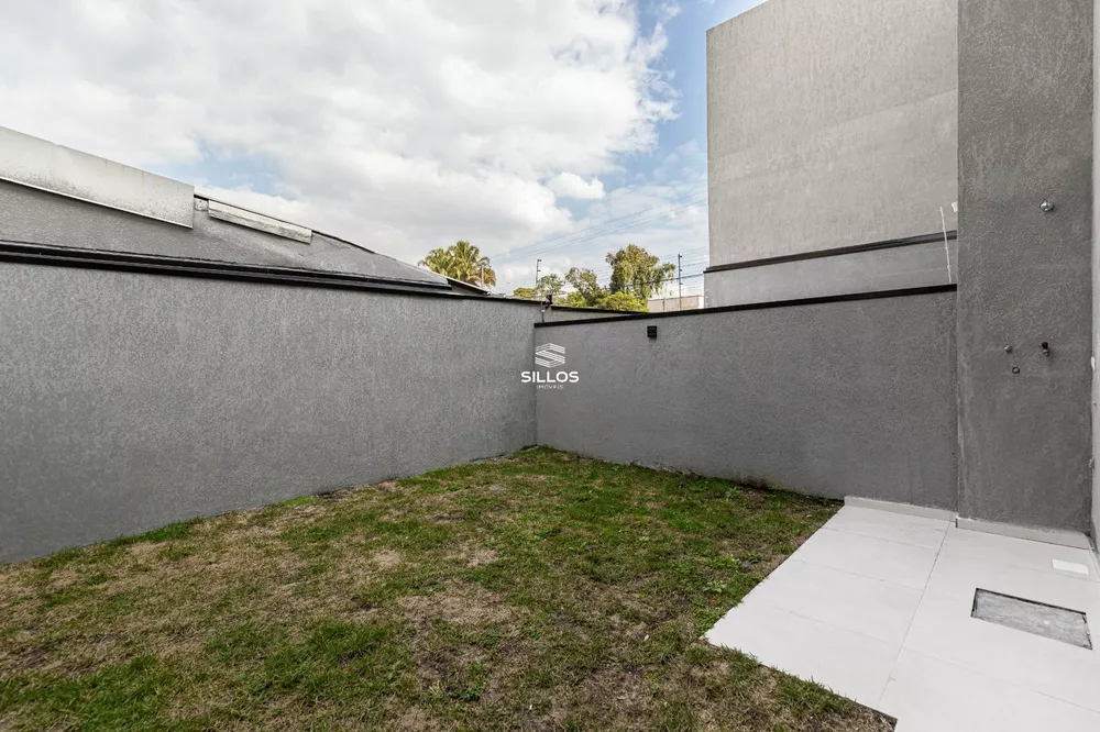 Sobrado, 3 quartos, 181 m² - Foto 1