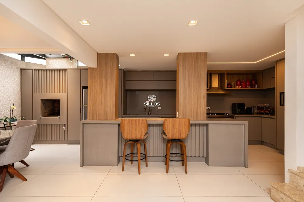 Sobrado, 3 quartos, 188 m² - Foto 2
