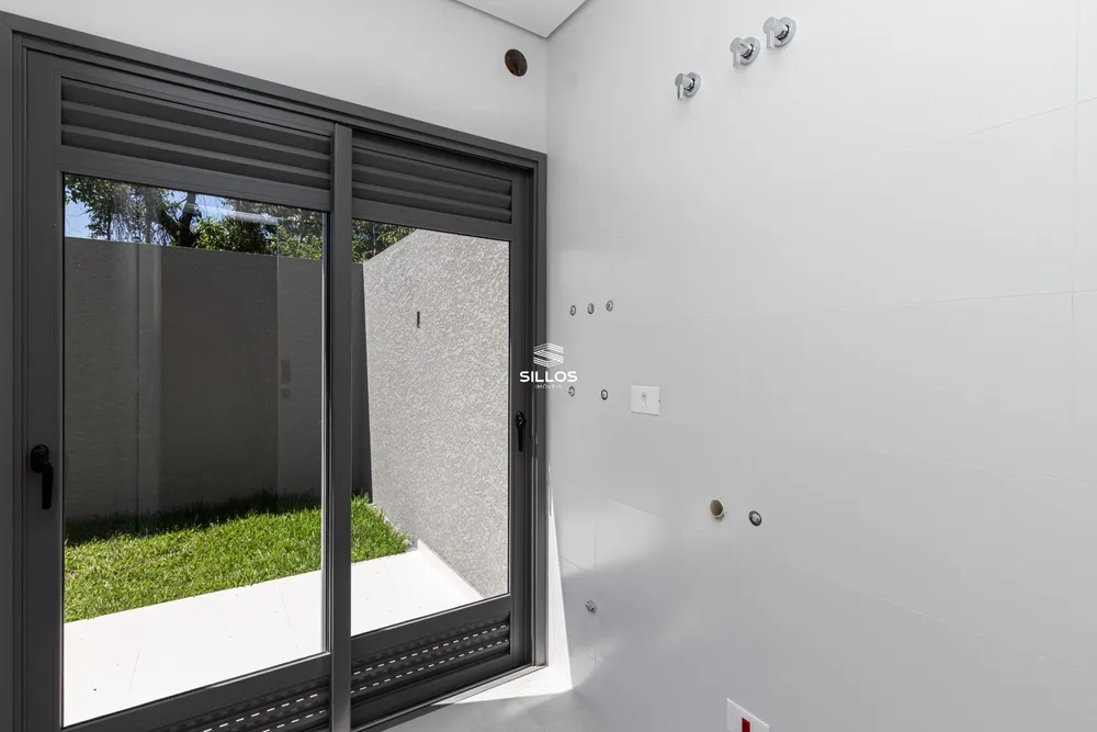 Sobrado, 3 quartos, 275 m² - Foto 1