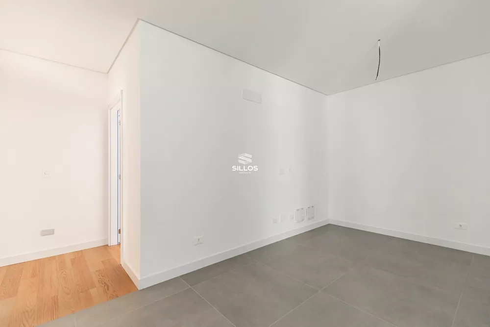 Apartamento, 3 quartos, 221 m² - Foto 1