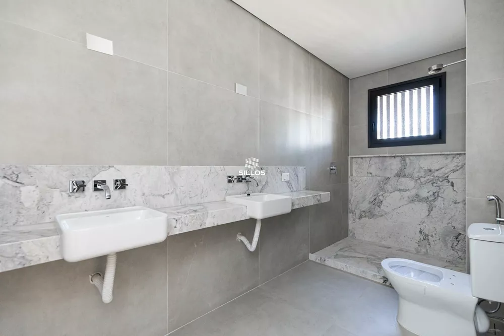 Apartamento, 3 quartos, 221 m² - Foto 2