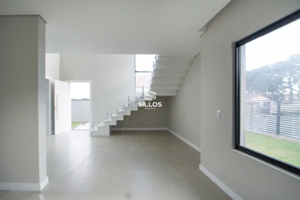 Sobrado, 3 quartos, 209 m² - Foto 1