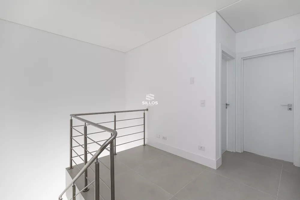 Cobertura, 3 quartos, 197 m² - Foto 3