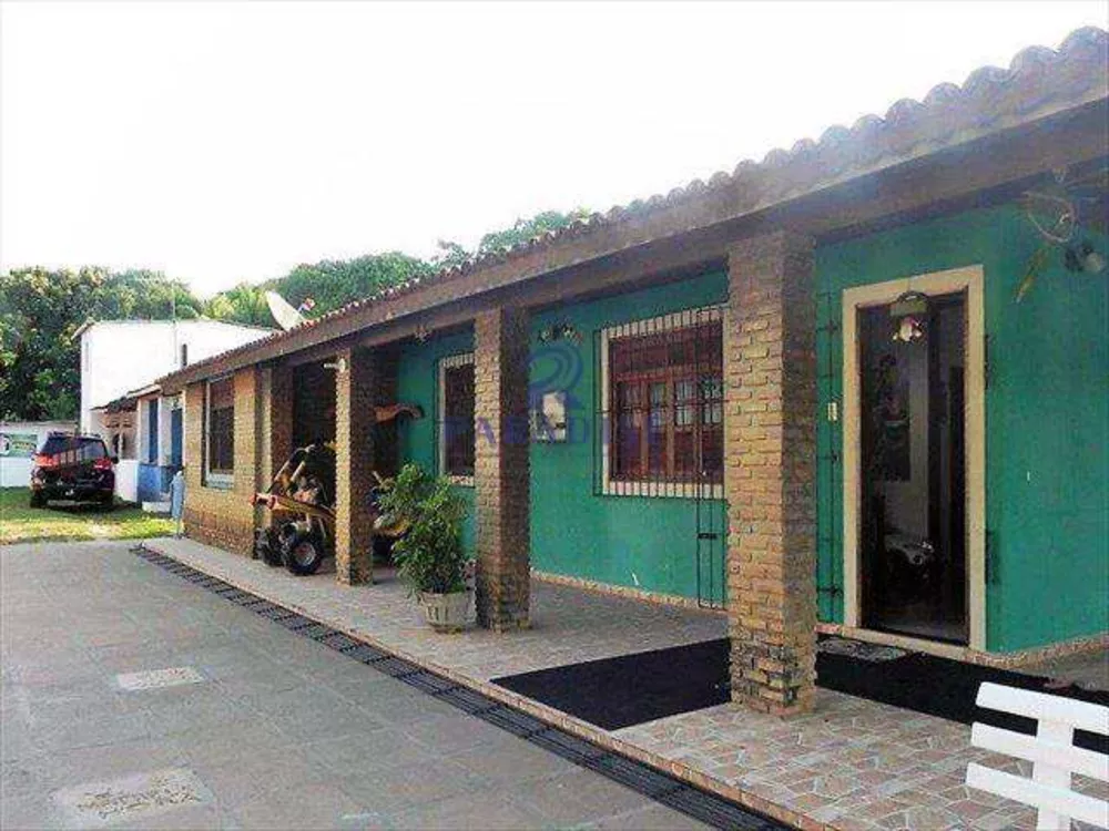 Fazenda à venda com 8 quartos, 300m² - Foto 3