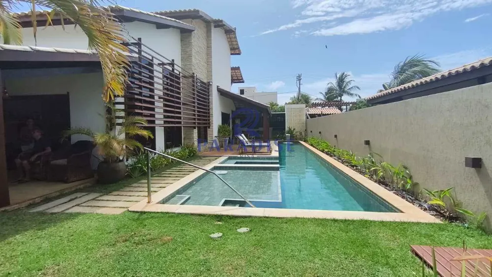 Casa, 6 quartos, 325 m² - Foto 1