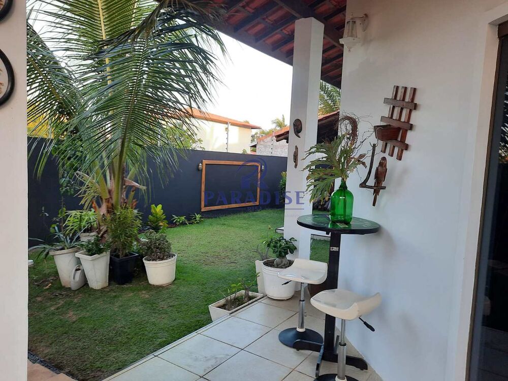 Casa à venda com 4 quartos, 350m² - Foto 2