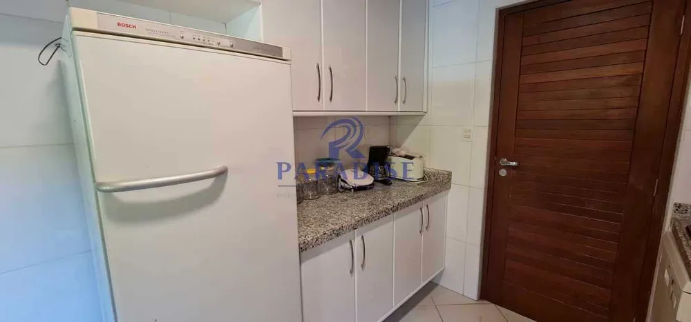 Casa, 5 quartos, 1371 m² - Foto 4