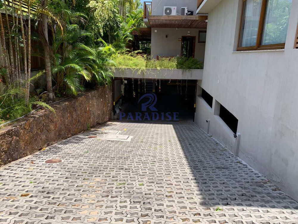 Apartamento à venda com 2 quartos, 85m² - Foto 4