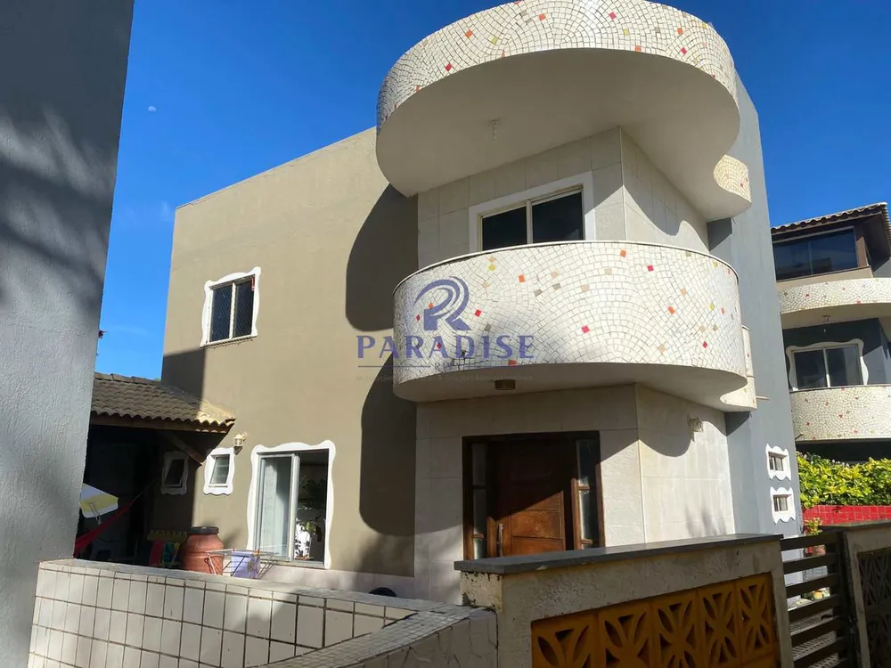 Casa, 4 quartos, 229 m² - Foto 1