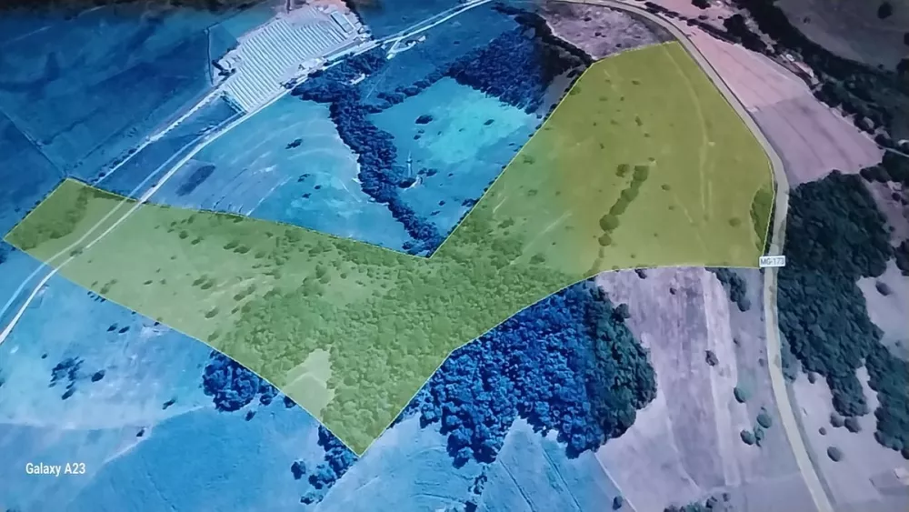 Terreno, 20 hectares - Foto 1