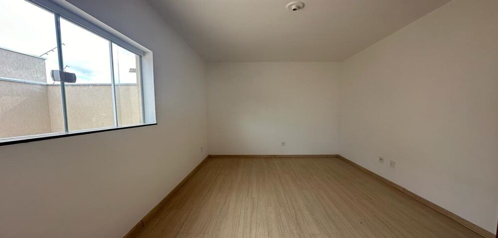 Casa à venda com 3 quartos - Foto 4
