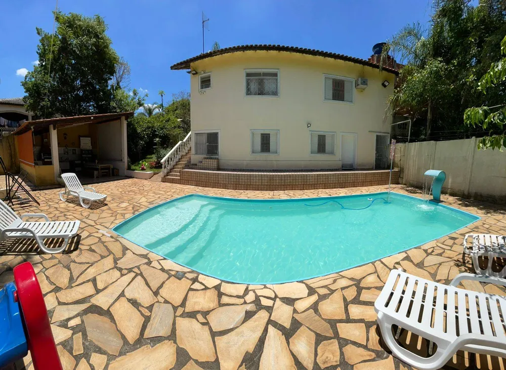 Chácara, 3 quartos, 1580 m² - Foto 2