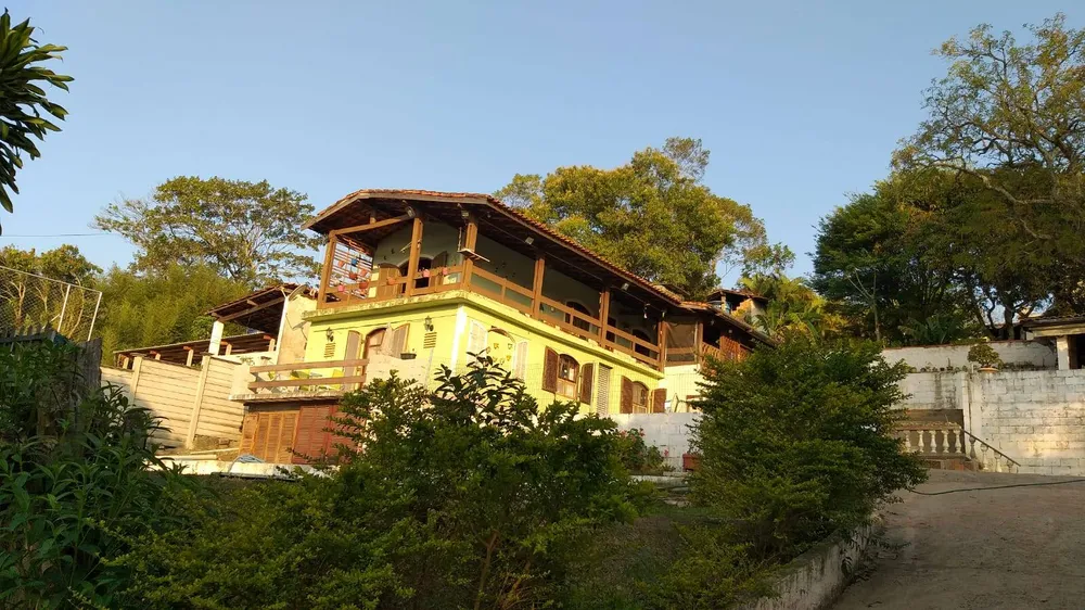 Chácara, 6 quartos, 2000 m² - Foto 1
