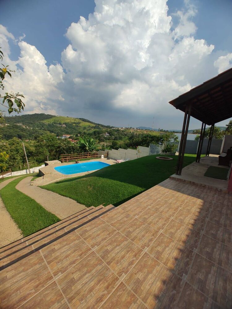 Chácara à venda com 2 quartos, 110m² - Foto 2