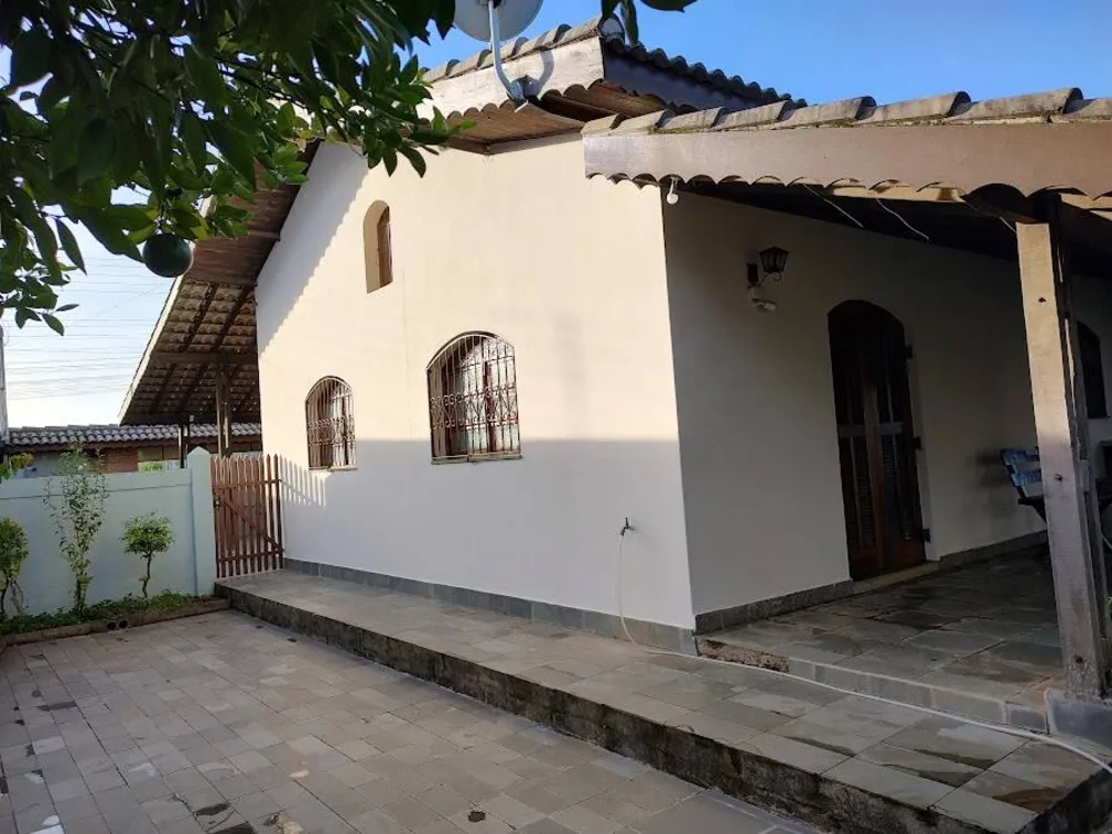 Chácara, 3 quartos, 2200 m² - Foto 4