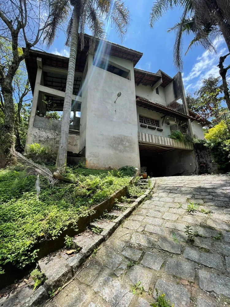 Chácara, 4 quartos, 840 m² - Foto 1