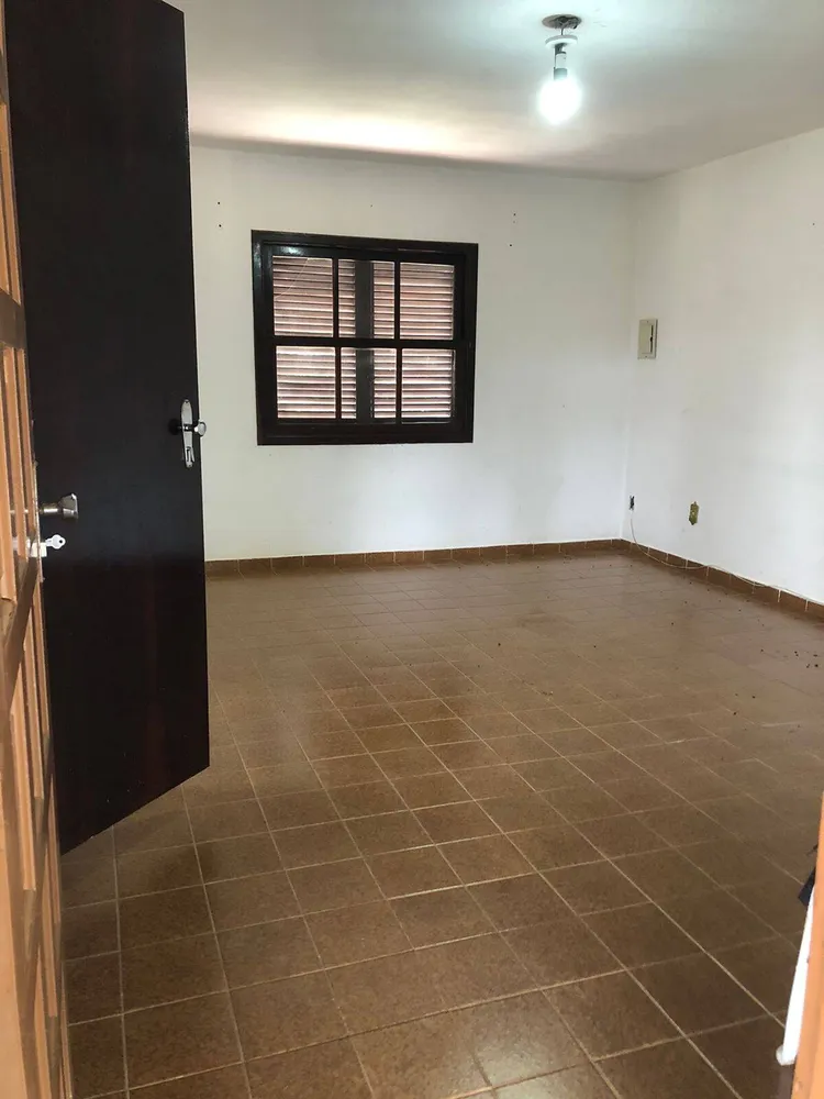 Chácara, 4 quartos, 2100 m² - Foto 3