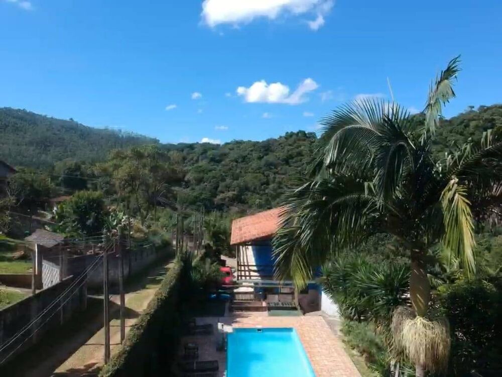 Terreno à venda e aluguel com 3 quartos, 230m² - Foto 1