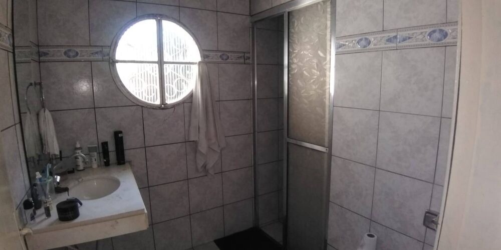 Casa à venda com 3 quartos, 250m² - Foto 3