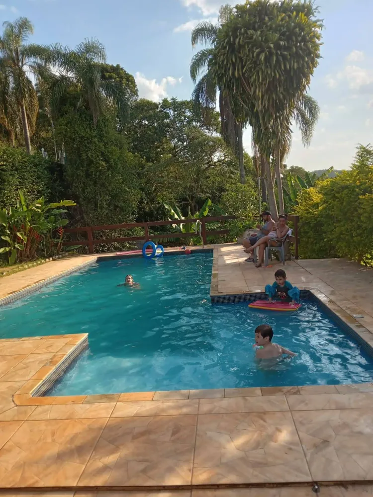 Chácara, 3 quartos, 2300 m² - Foto 1