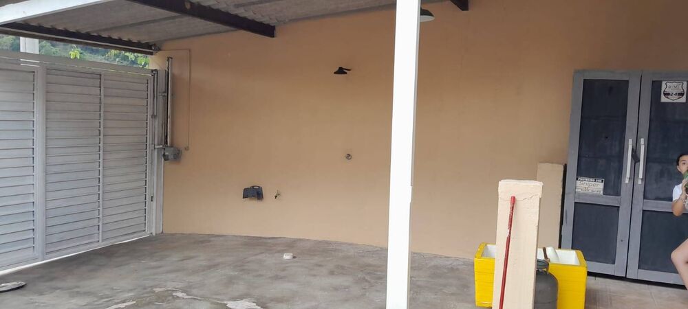 Casa à venda com 1 quarto, 50m² - Foto 1