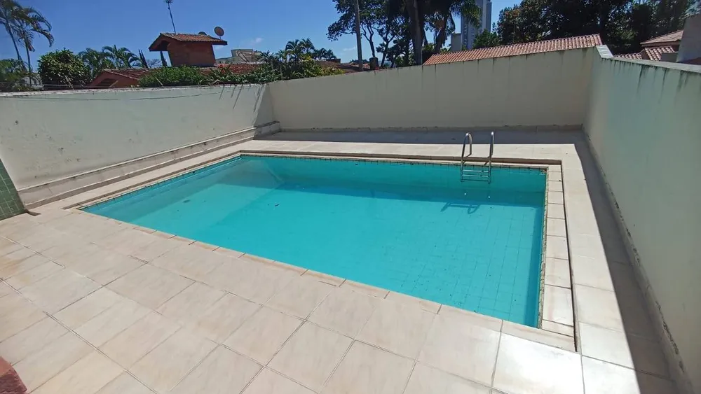 Casa, 5 quartos, 330 m² - Foto 2