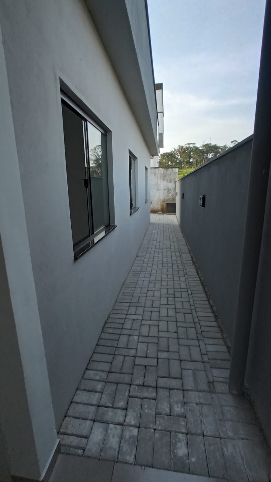 Casa à venda com 3 quartos, 77m² - Foto 3