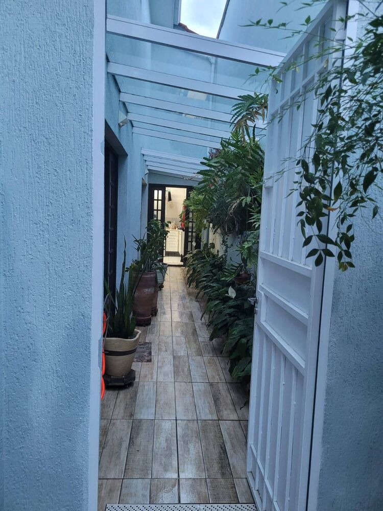Casa à venda com 2 quartos, 117m² - Foto 2