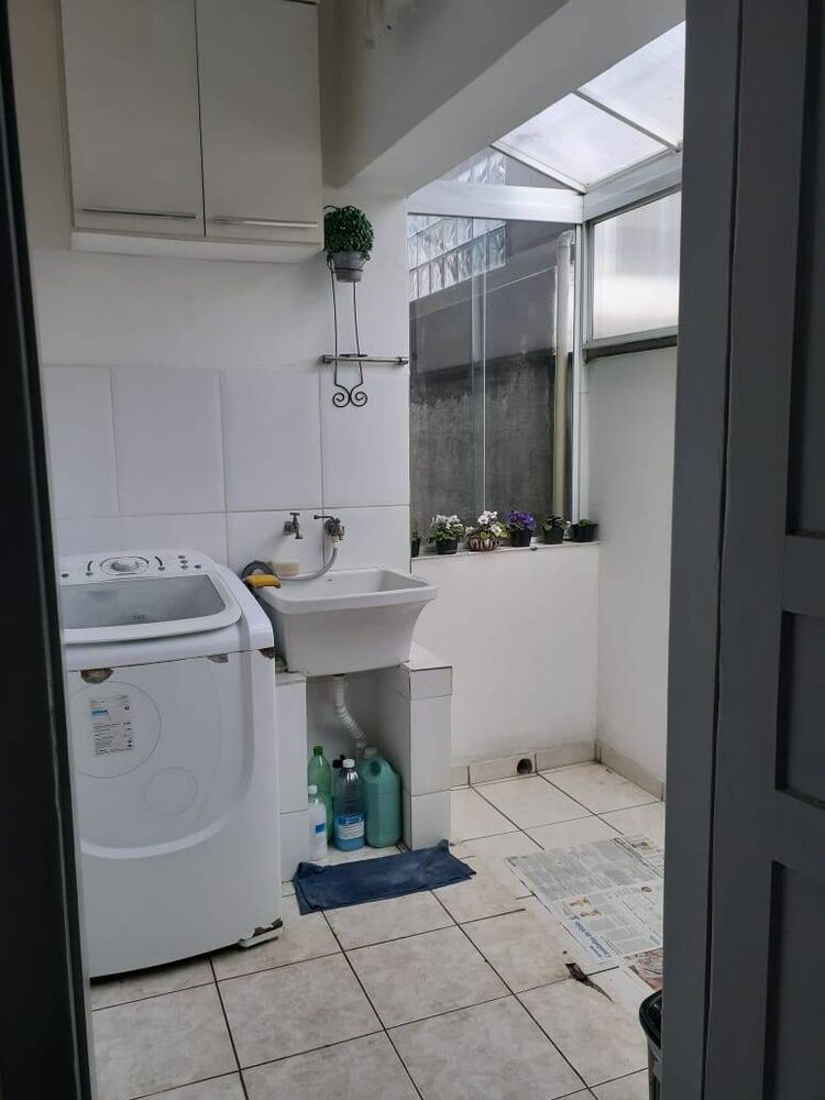 Casa à venda com 1 quarto, 150m² - Foto 8