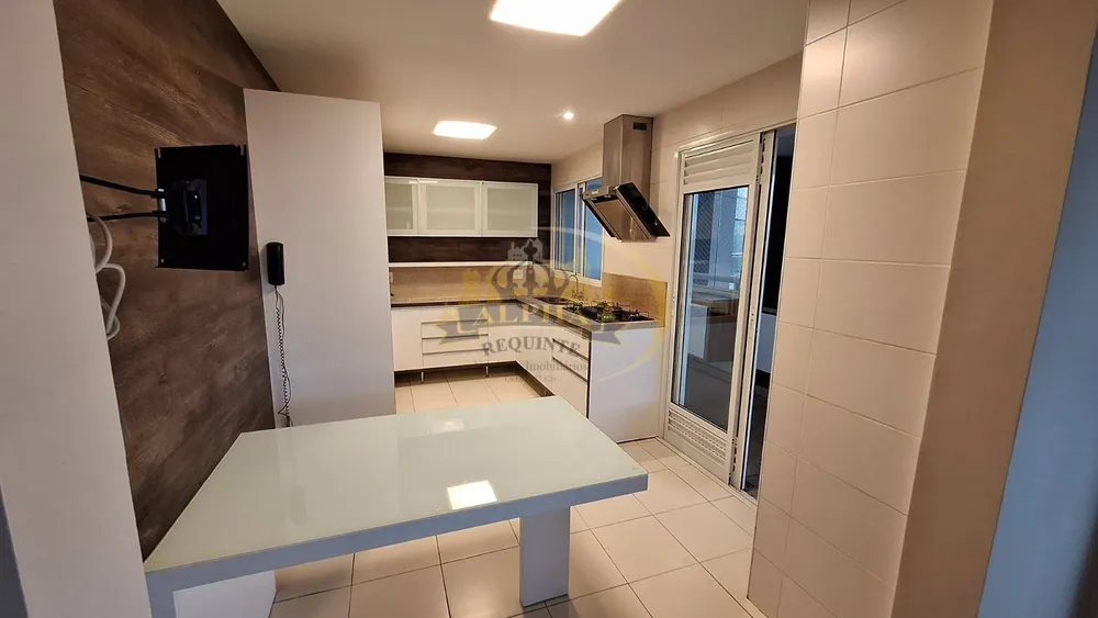 Apartamento, 3 quartos, 200 m² - Foto 18